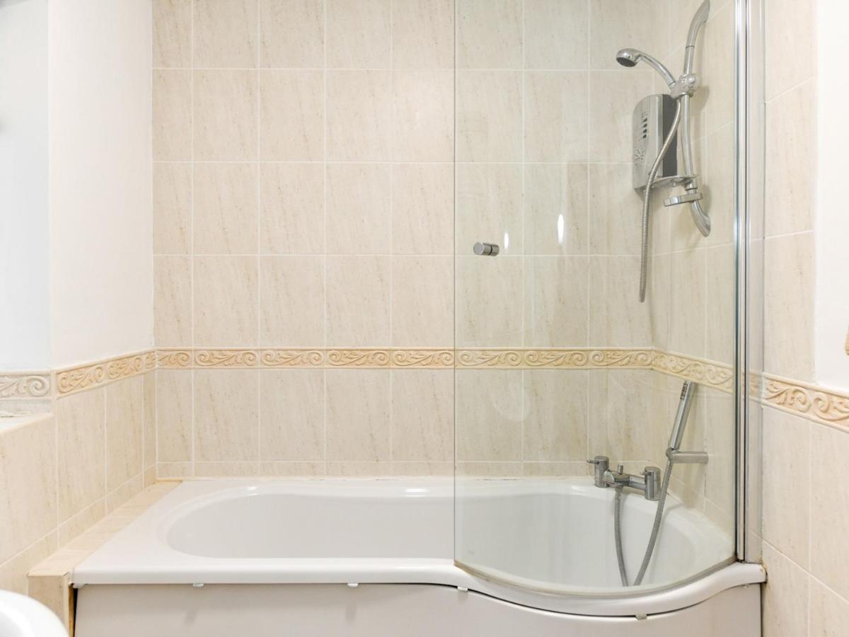 Pass The Keys Summer Hill 3 Bed Overlooking Caswell Bay Holiday home Swansea
